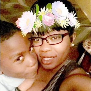 Meet your Posher, Nelsy